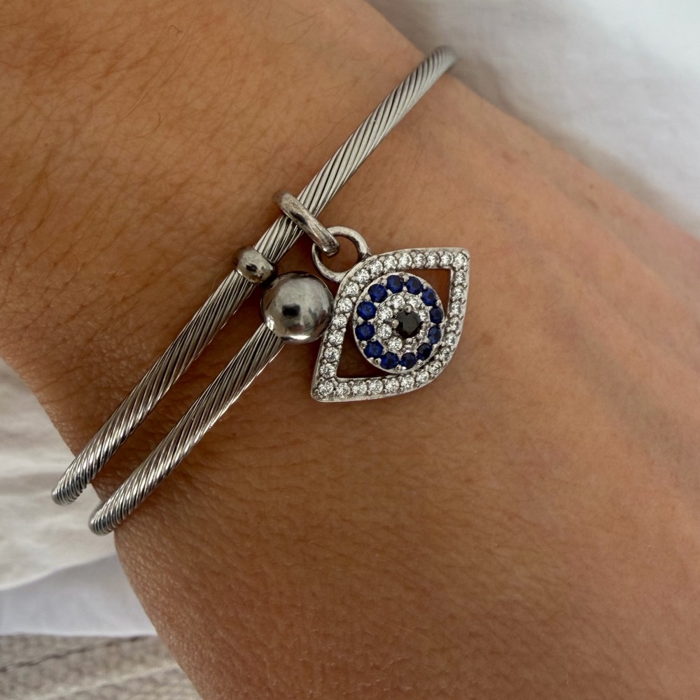 Trendy 925 Stamped Silver Evil Eye Bracelet with Blue Accents NEVER WORN 💫